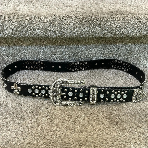 1659 Accessories - 1659 black leather belt with rhinestones and fleur de lis embellishments. Large